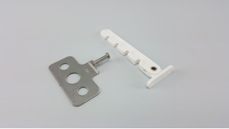 Ablakra nyitás határoló (fogasléces)