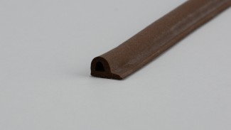 Öntapadós nyílászáró tömítés ("P" | Barna)