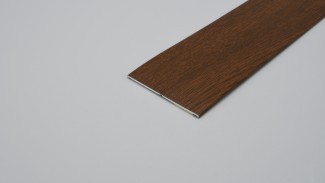 PVC Takaróléc  (Dió | Törhető | Öntapadó csíkkal) PVC Takaróléc  (Dió | Törhető | Öntapadó csíkkal)