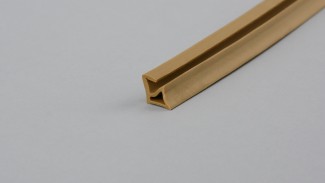 3-TPE Nyílászáró ütközőperem tömítés (Bézs| Fa nyílászárókhoz) 3-TPE Nyílászáró ütközőperem tömítés (Bézs| Fa nyílászárókhoz)