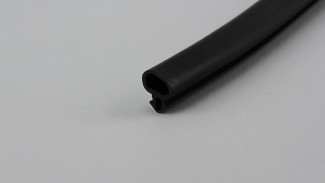 S-232 Nyílászáró gumitömítés (Fekete | Műanyag nyílászárókhoz) S-232 Nyílászáró gumitömítés (Fekete | Műanyag nyílászárókhoz)
