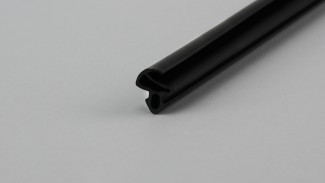 S-1150 Nyílászáró gumitömítés (Fekete | Műanyag nyílászárókhoz)