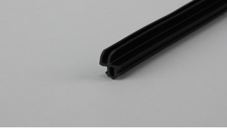 S-1388 Nyílászáró gumitömítés (Fekete | Műanyag nyílászárókhoz)