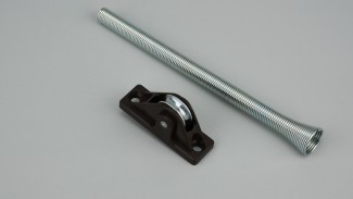 Redőny zsinór bevezető rugóval (Barna/Műanyag/Fém görgővel) Redőny zsinór bevezető rugóval (Barna/Műanyag/Fém görgővel)